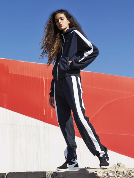 women sport pose_cuan digital.id (80) .png